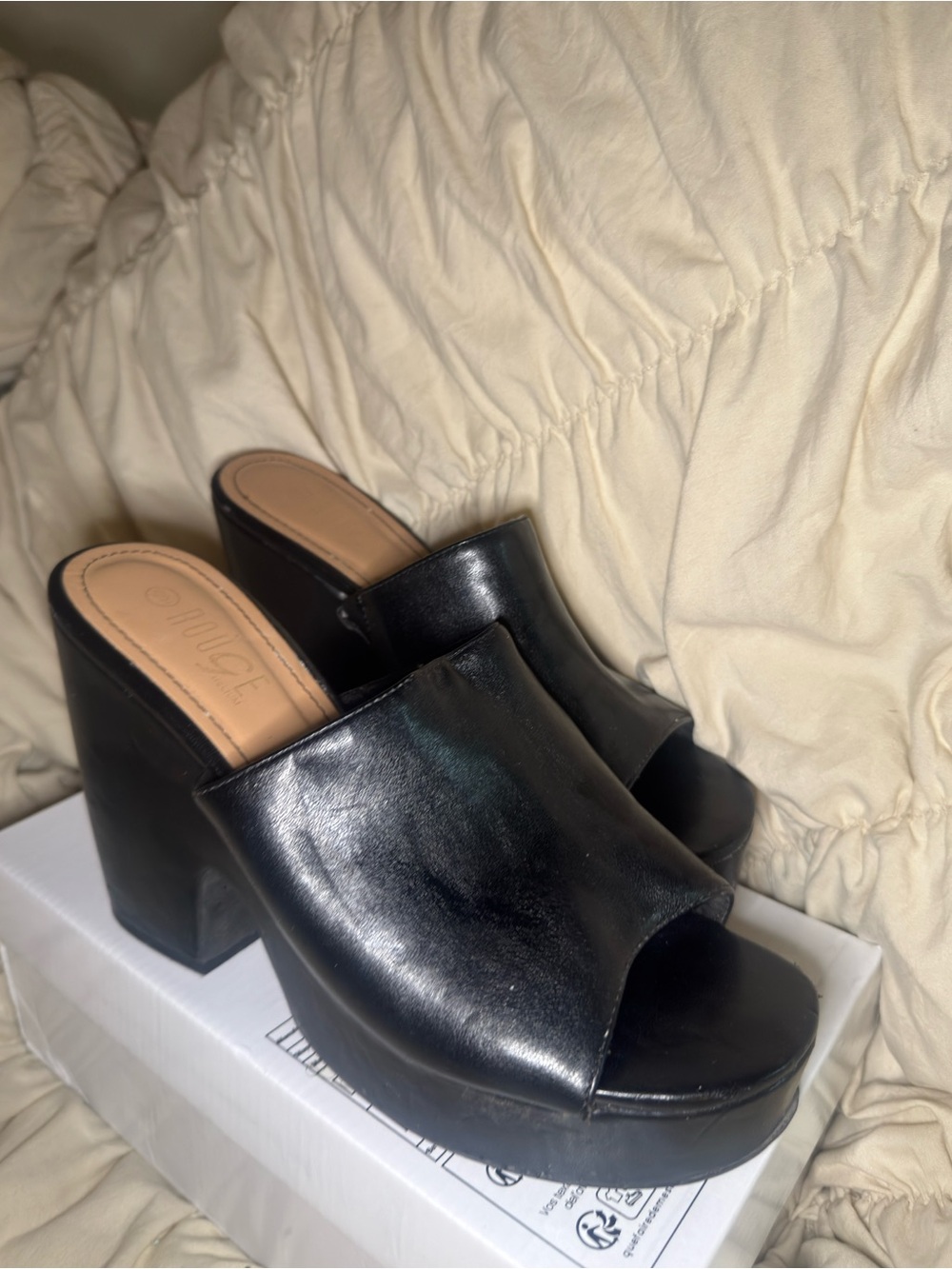 Black Leather Platform Mule Heels - Women #platform #chunky